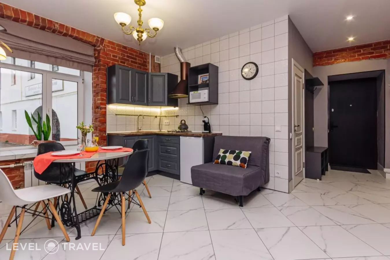 Апартаменты У Монастыря