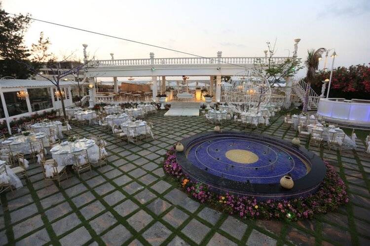 Paradise Inn Beach Resort