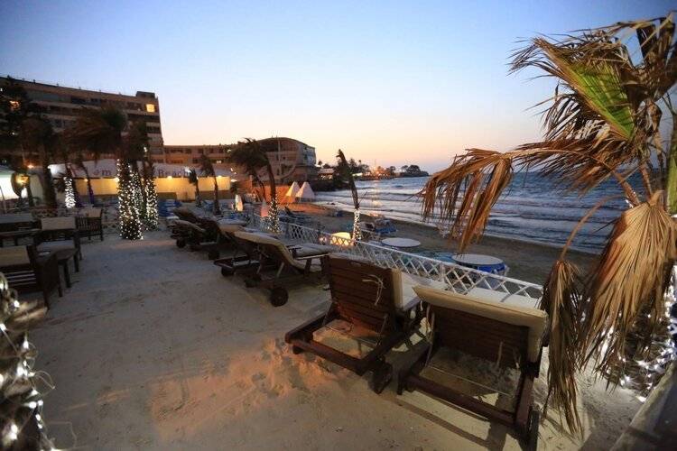 Paradise Inn Beach Resort