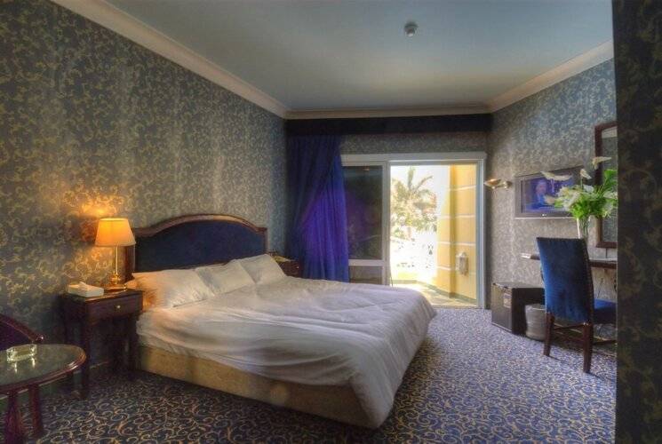 Paradise Inn Beach Resort