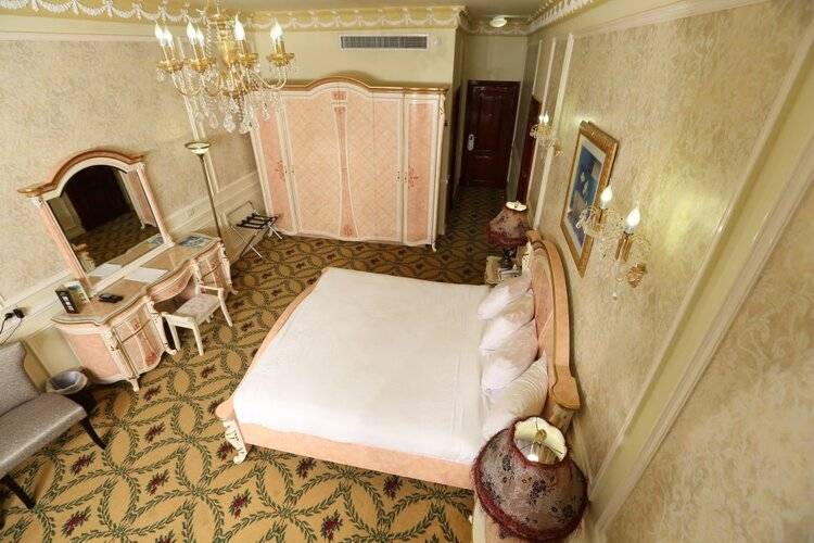 Paradise Inn Beach Resort