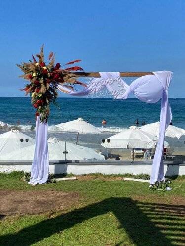 Paradise Inn Beach Resort