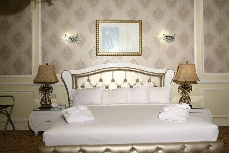 Paradise Inn Beach Resort