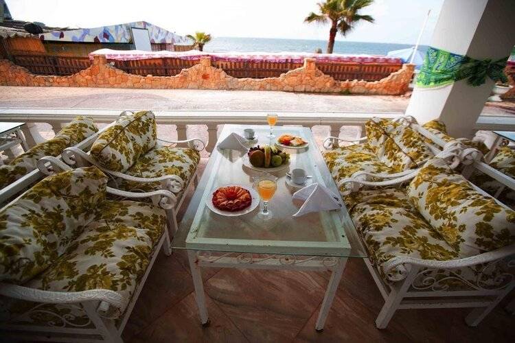 Paradise Inn Beach Resort