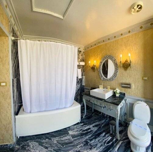 Paradise Inn Le Metropole Hotel