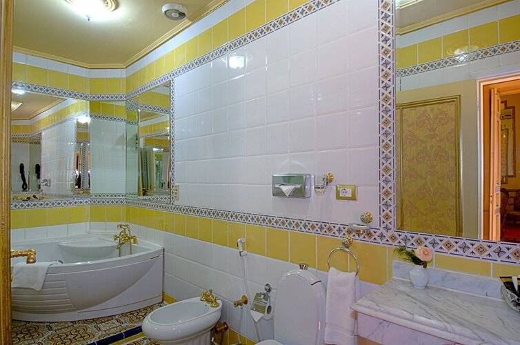 Paradise Inn Le Metropole Hotel