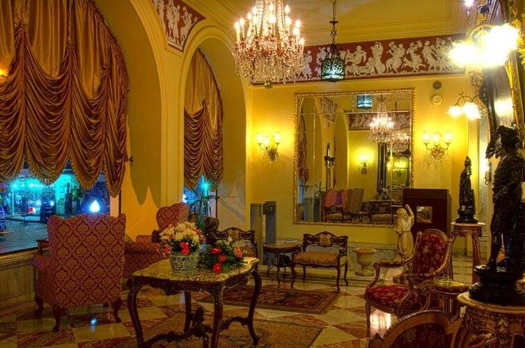 Paradise Inn Le Metropole Hotel