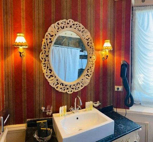 Paradise Inn Le Metropole Hotel