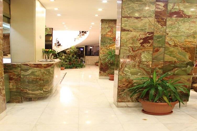 Plaza Hotel Alexandria