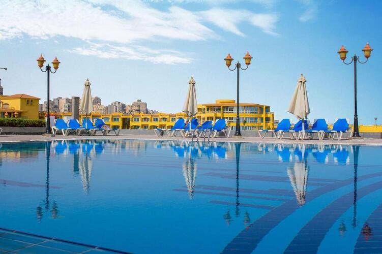 Sunrise Alex Avenue Hotel