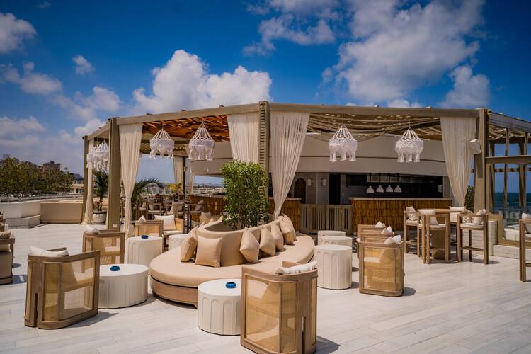 Sunrise Alex Avenue Hotel