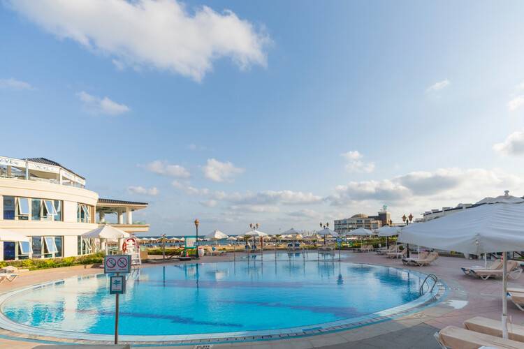 Sunrise Alex Avenue Hotel