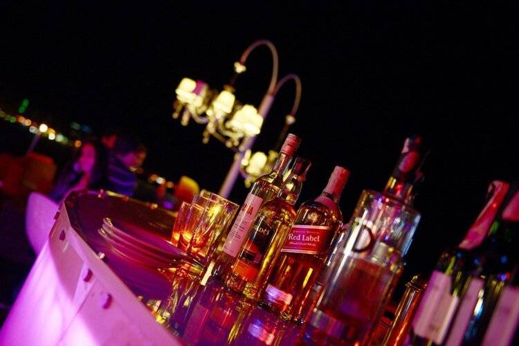 Paradise Inn Windsor Palace Hotel