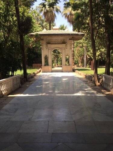 Arabian Nights Pyramids Guesthouse
