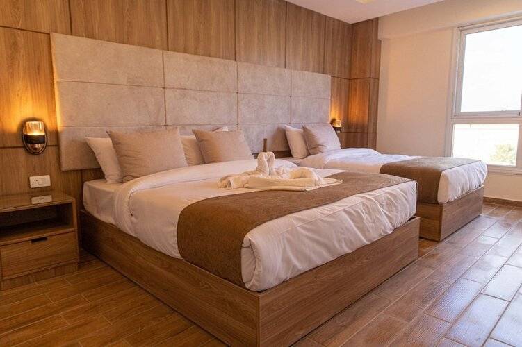 Nine Pyramids View Hotel