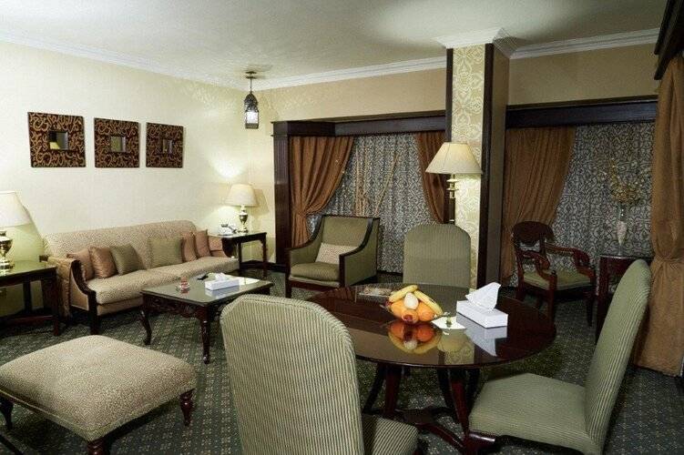 Pyramisa Suites Hotel Cairo
