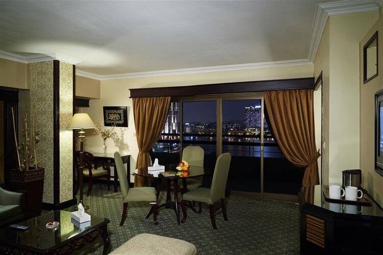 Pyramisa Suites Hotel Cairo