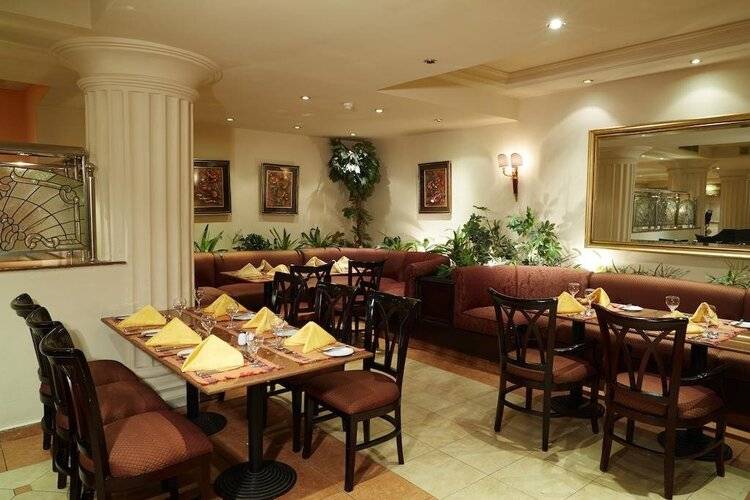 Pyramisa Suites Hotel Cairo