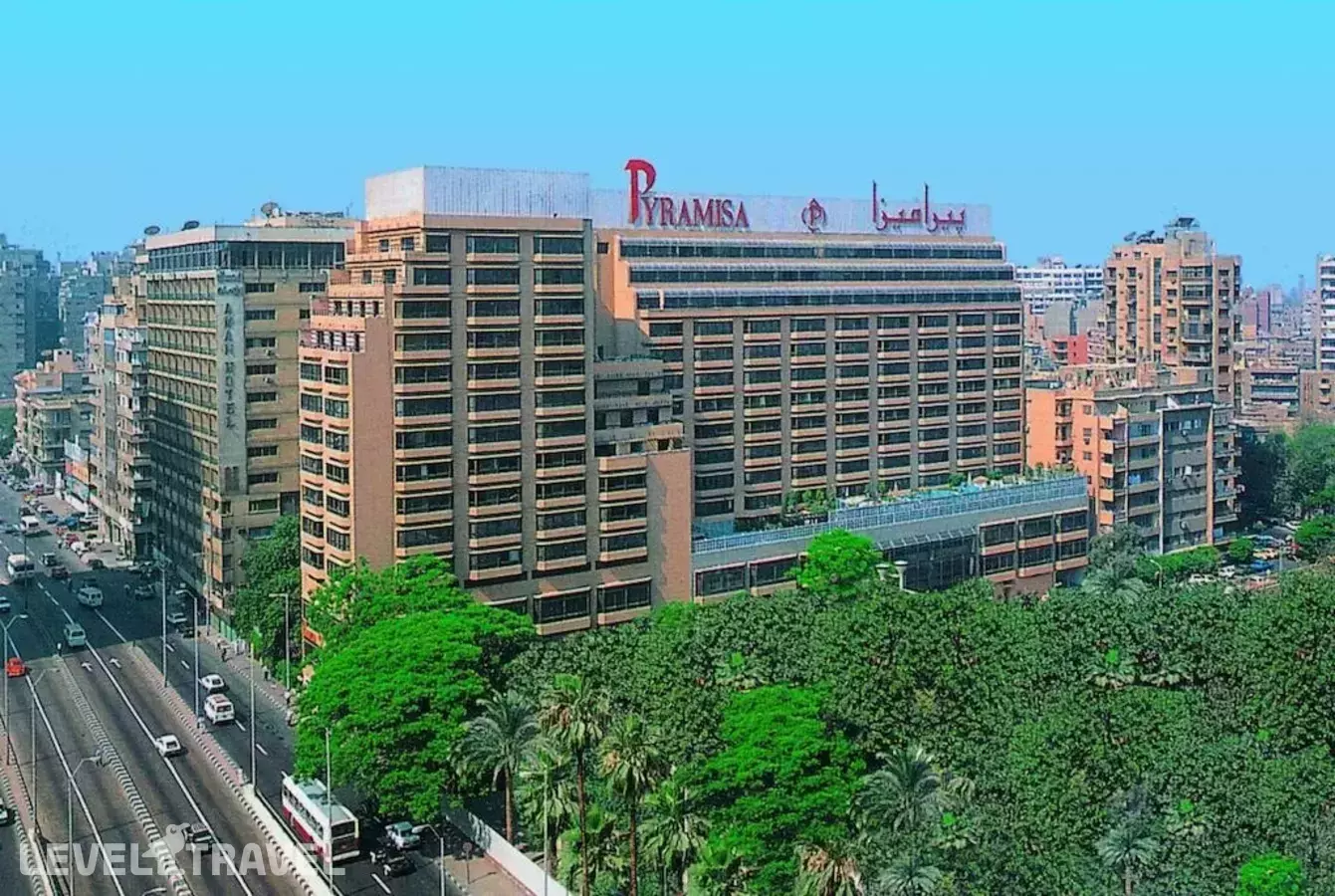 Pyramisa Suites Hotel Cairo