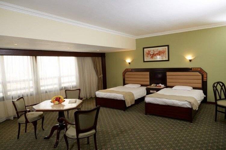 Pyramisa Suites Hotel Cairo