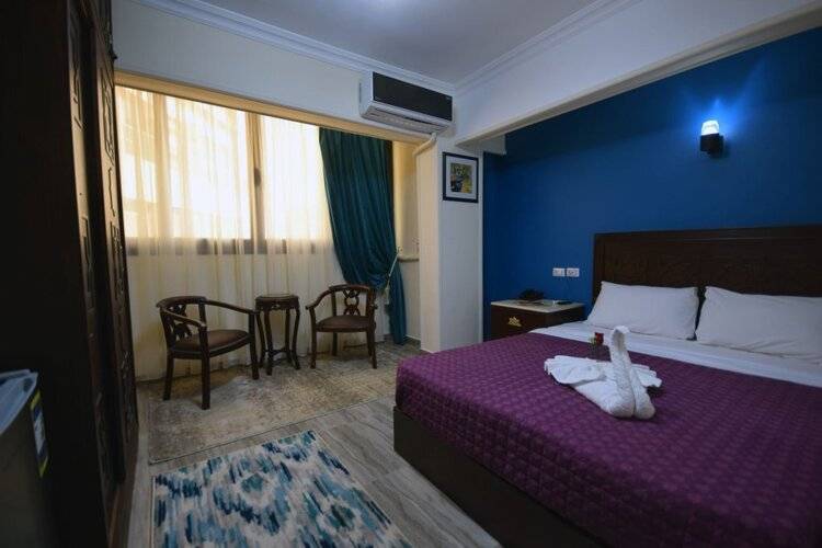 Amin Hotel