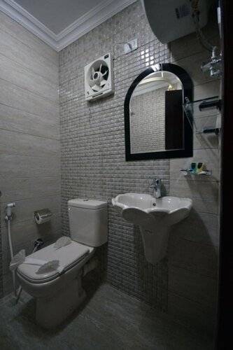 Amin Hotel