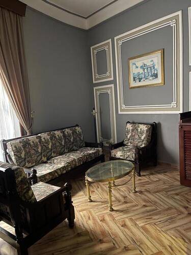 Cosmopolitan Plaza Inn