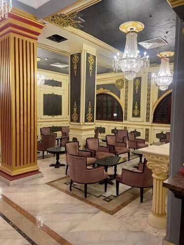 Cosmopolitan Plaza Inn