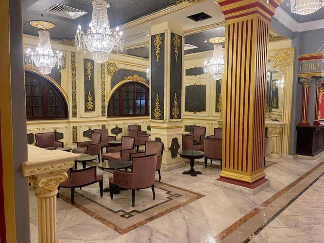 Cosmopolitan Plaza Inn