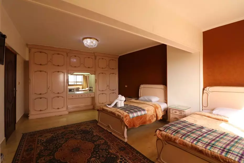 Jasmine Hotel El Manial