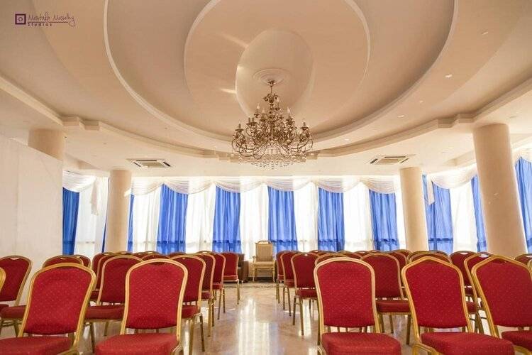 Ultra Loaloa Nile Maadi Hotel