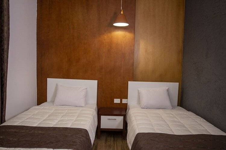 Museum Plaza Hostel