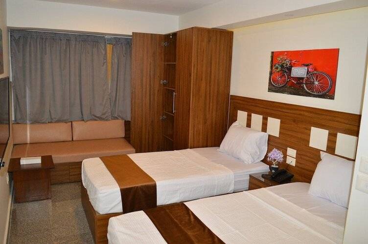 Royal Inn Residence
