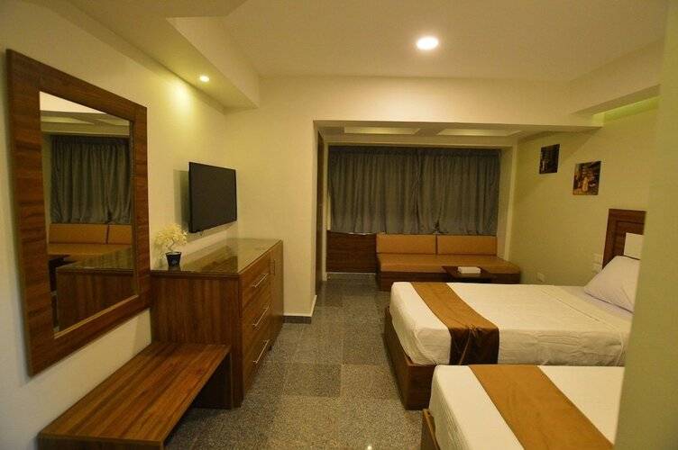 Royal Inn Residence