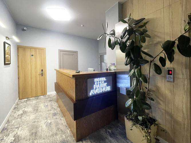 Park Avenue Hotel