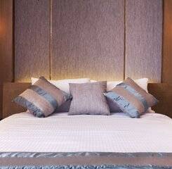 $item['hotel']['name']