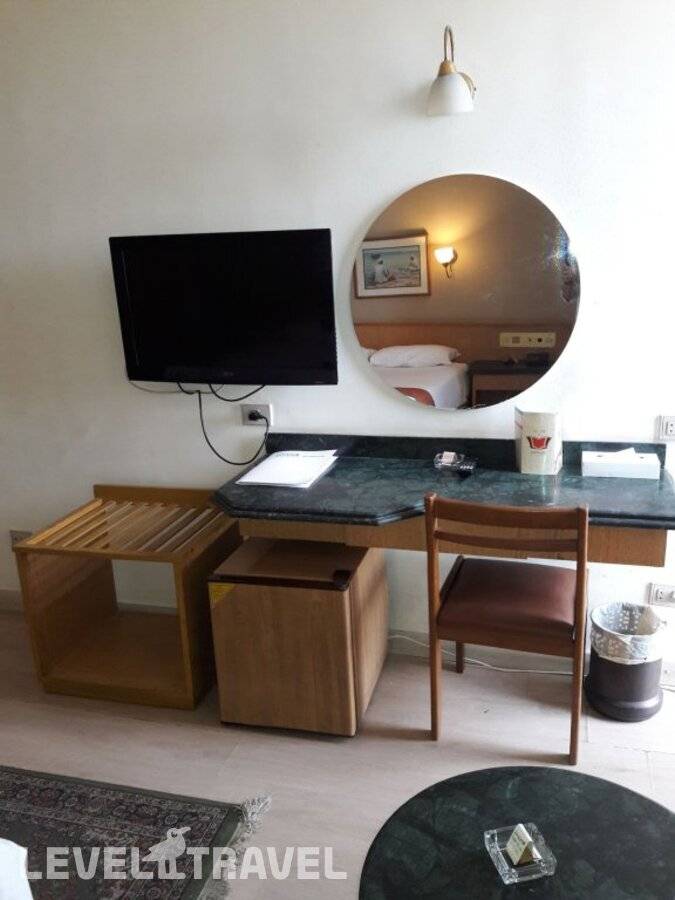 Изображение отеля 13