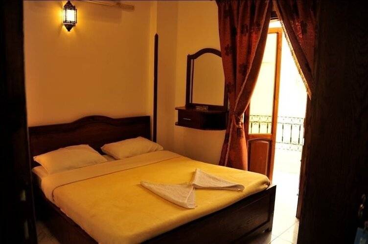 Alhambra Hotel