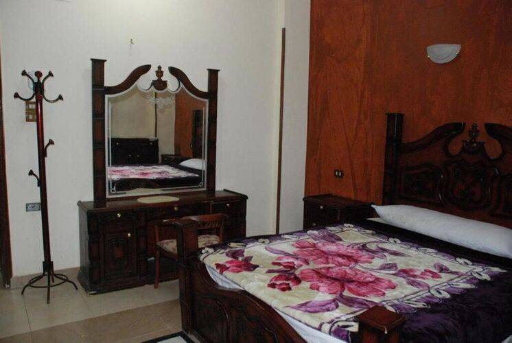Cleopatra Hotel Luxor