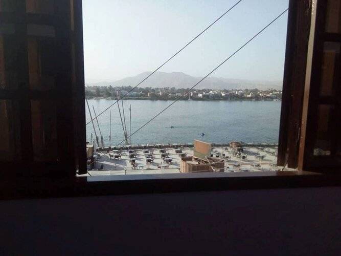 Corniche El Nile Flat
