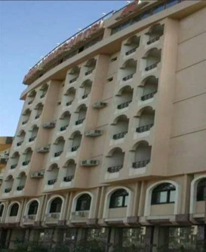 Royal House Hotel