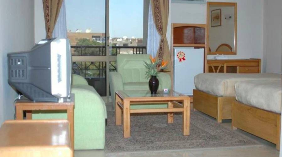 Royal House Hotel