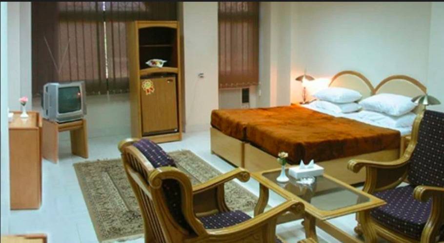 Royal House Hotel