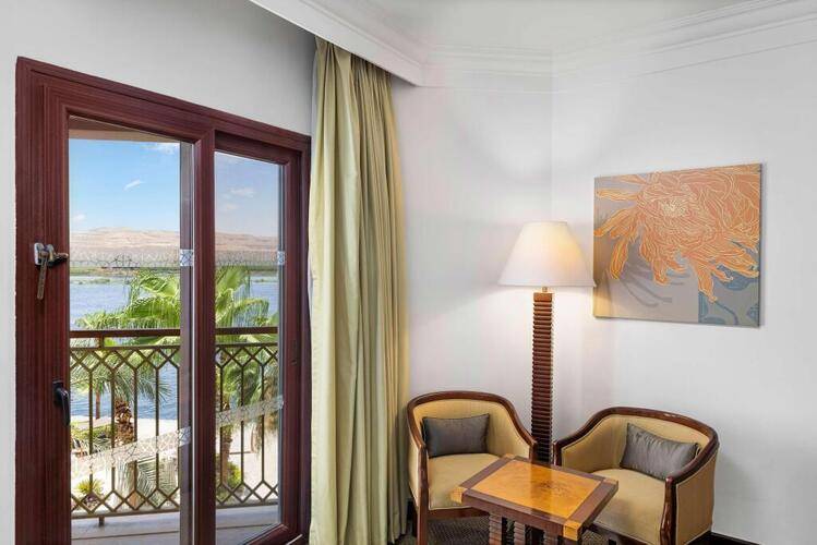 Hilton Luxor Resort & Spa