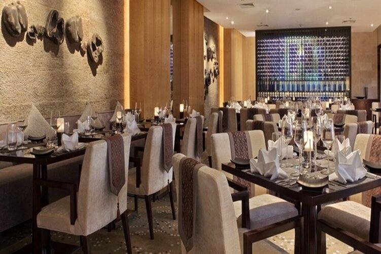 Hilton Luxor Resort & Spa