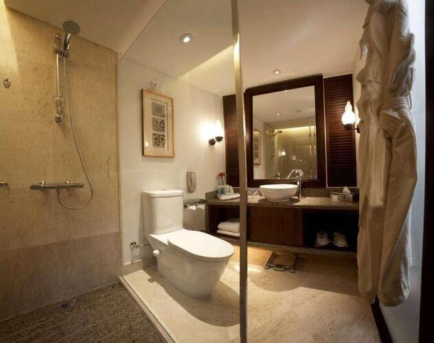 Hilton Luxor Resort & Spa