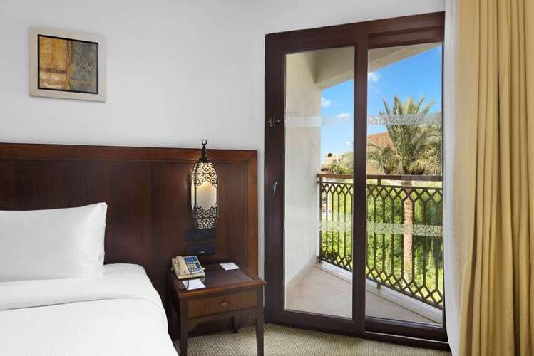 Hilton Luxor Resort & Spa
