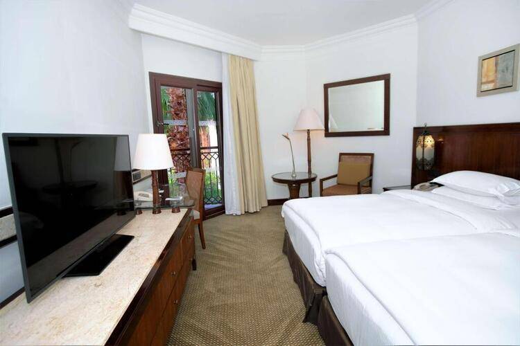 Hilton Luxor Resort & Spa