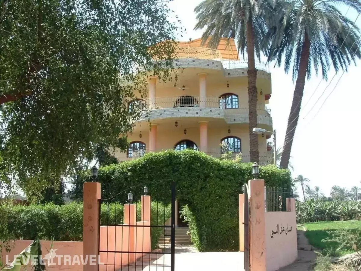 Home Sweet Home Luxor Apartments