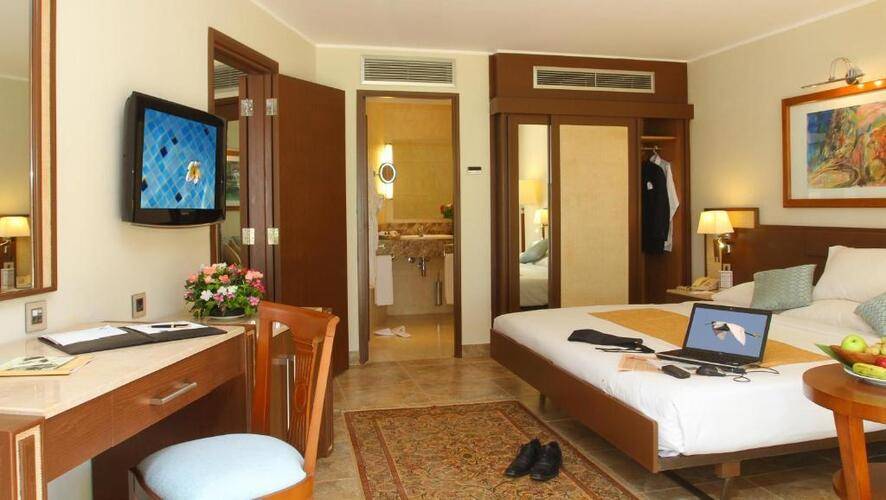 Jolie Ville Hotel & Spa Kings Island Luxor